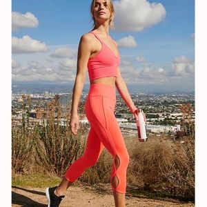 Free People MOVEMENT High-Rise 3/4 Infinity Leggings Neon Coral NWOT SZ L